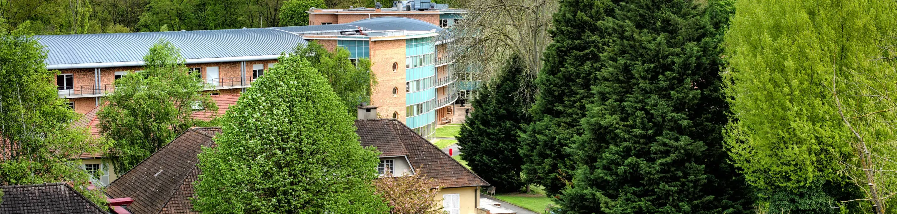 Trouver un établissement, maison de retraite ehpad , résidence pour seniors, SMR SSR à Paris