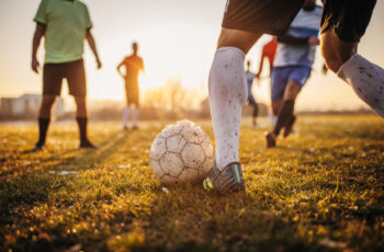 Sport Football : comment s’entraîner dans des conditions climatiques extrêmes ? | Clinalliance | Sport