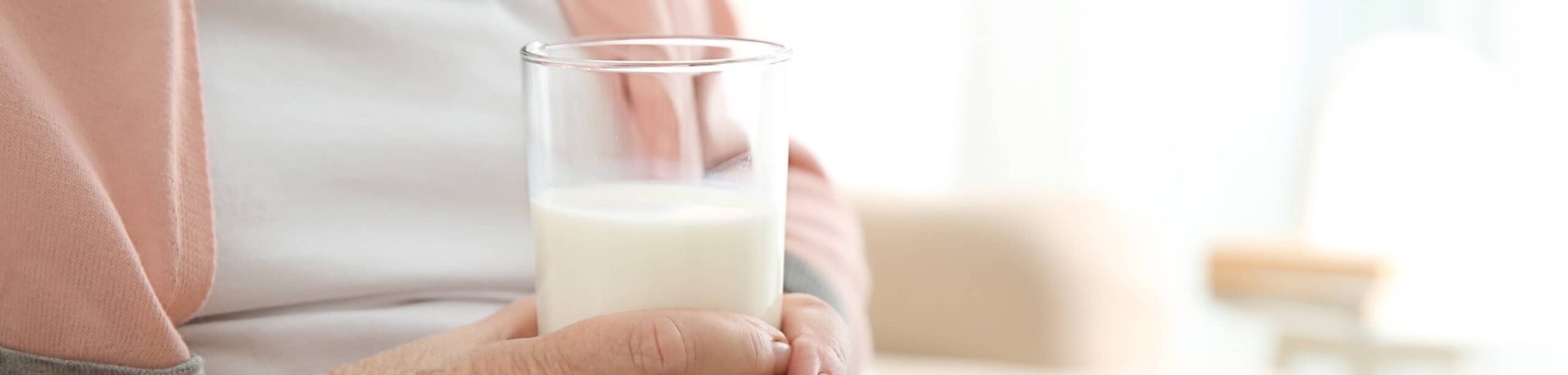 Les produits laitiers sont-ils efficaces pour le maintien d'une ossature solide ? | Clinalliance | Résidences seniors
